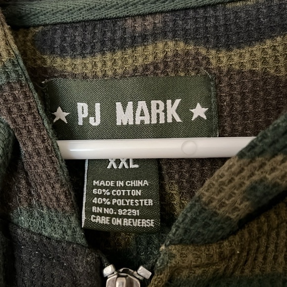 PJ mark camo sweater size: XXL - Picture 4 of 7